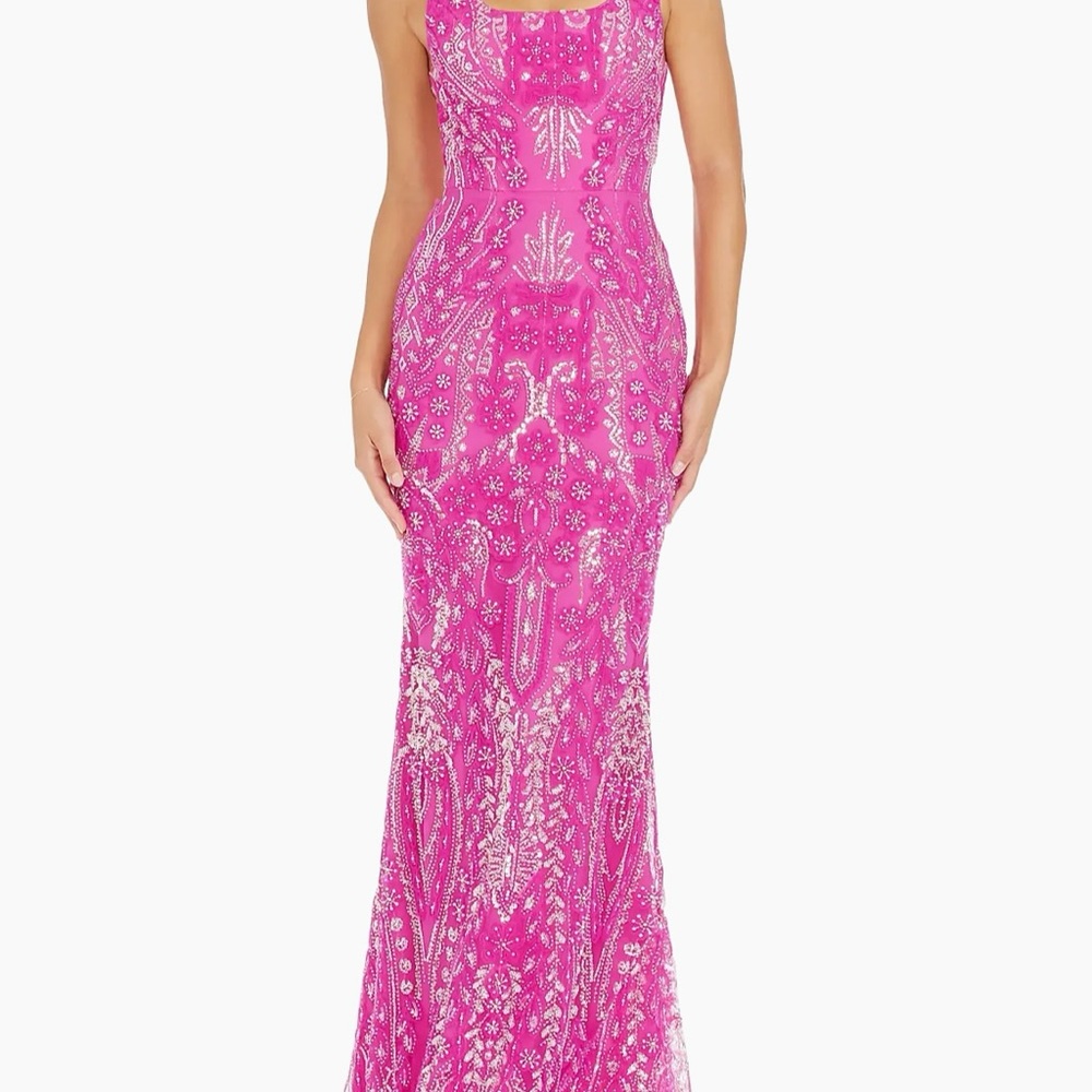 Dress the Population Pink Sleeveless Square Neck Gown